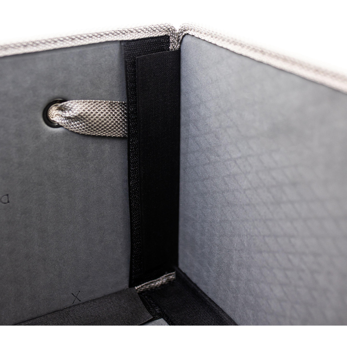 EVAtech Kofferraum-Organizer LightBox 33x50x25 cm - grau / graue Kanten EVAtech Kofferraum-Organizer LightBox 33x50x25 cm - grau / graue Kanten