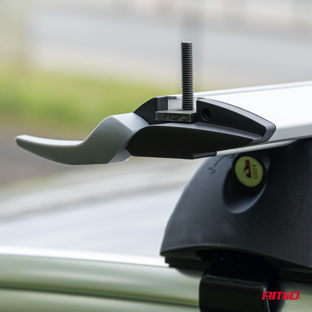 Dachträger, Aluminium, für integrierte Reling 135 cm CRR-04 AMIO-03152