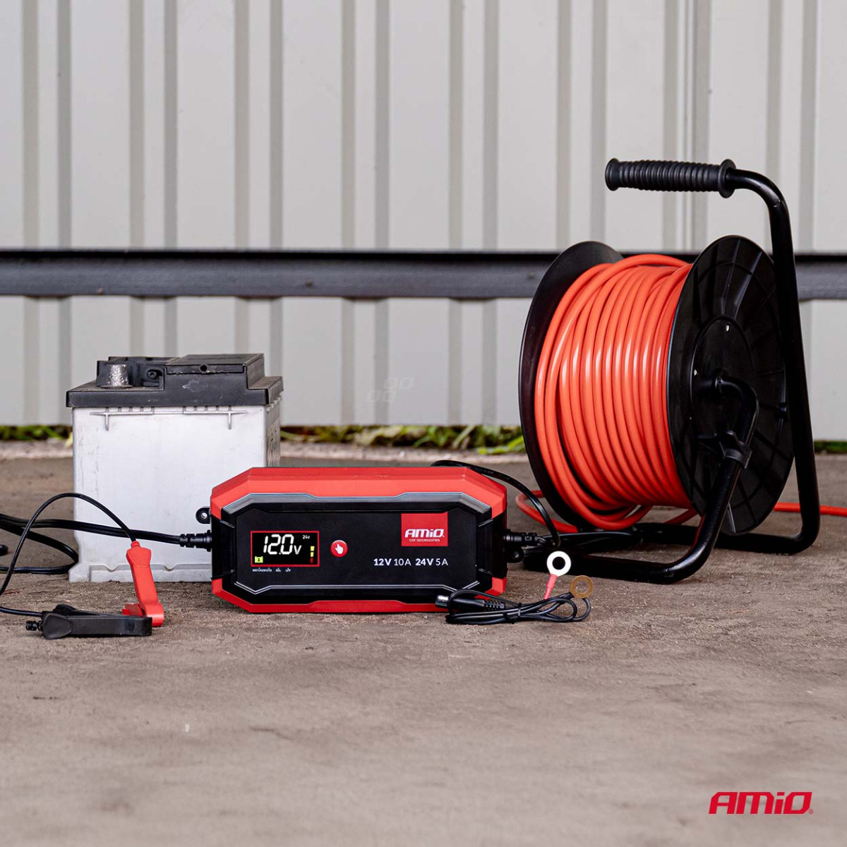 Digitales Batterieladegerät AGM/GEL/STD/LiFePO4 10A 12/24V PRO AMIO-04528