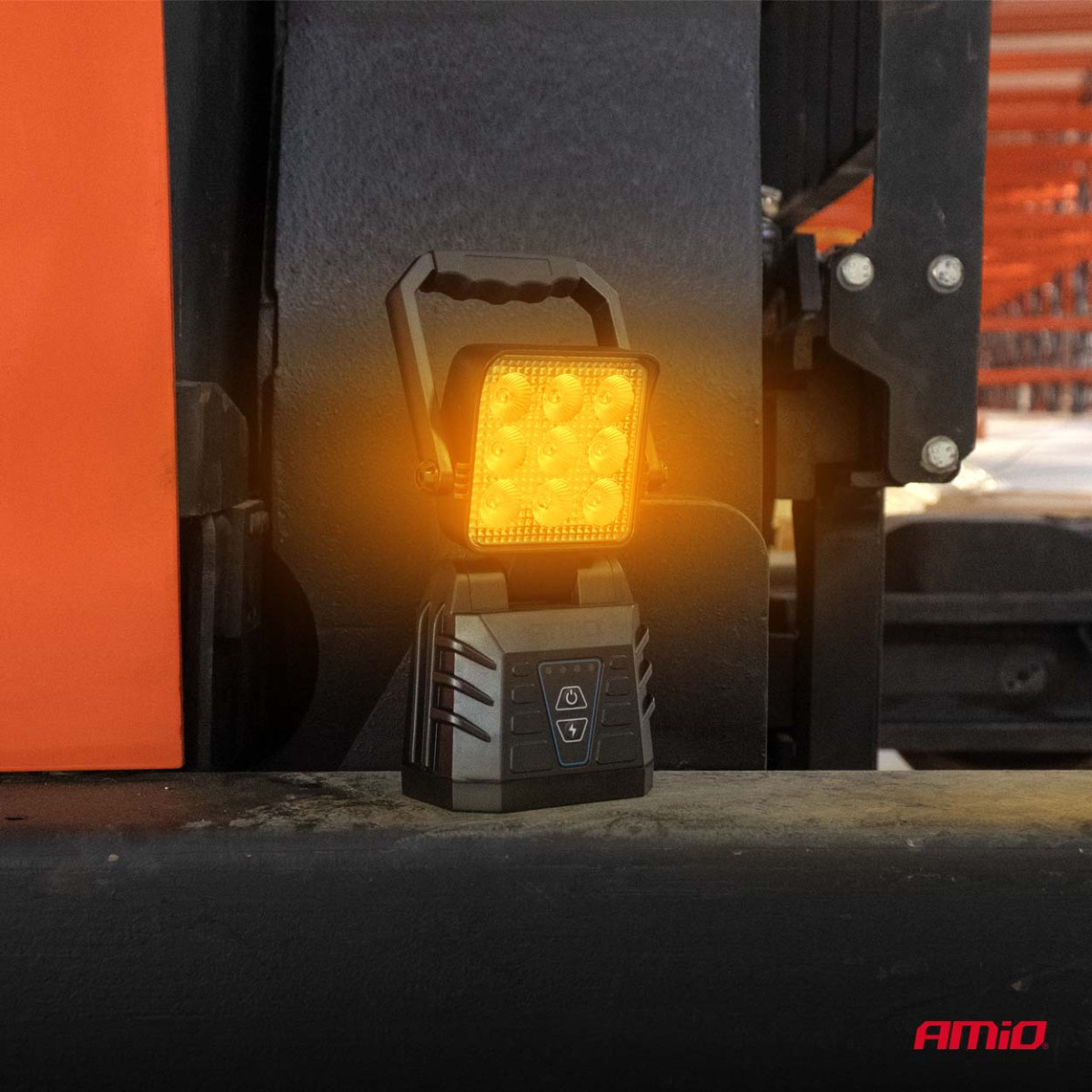 Tragbare LED-Arbeits- und Warnleuchte 15W (BATT) AMIO-04865