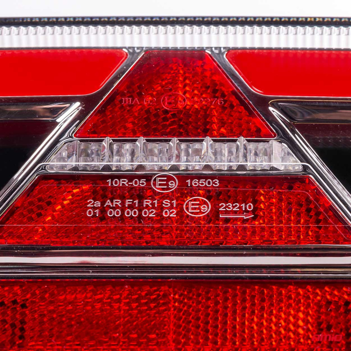 LED-Kombinationsrückleuchte AMiO RCL-03-R dynamic, rechts