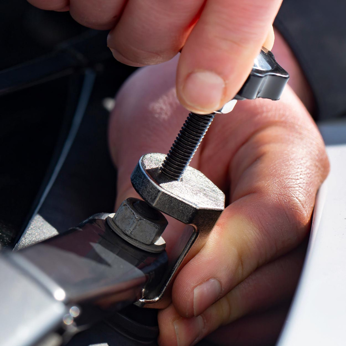 Werkzeug zum Ausbau des Scheibenwischerarms 0–20 mm, AMIO-02652